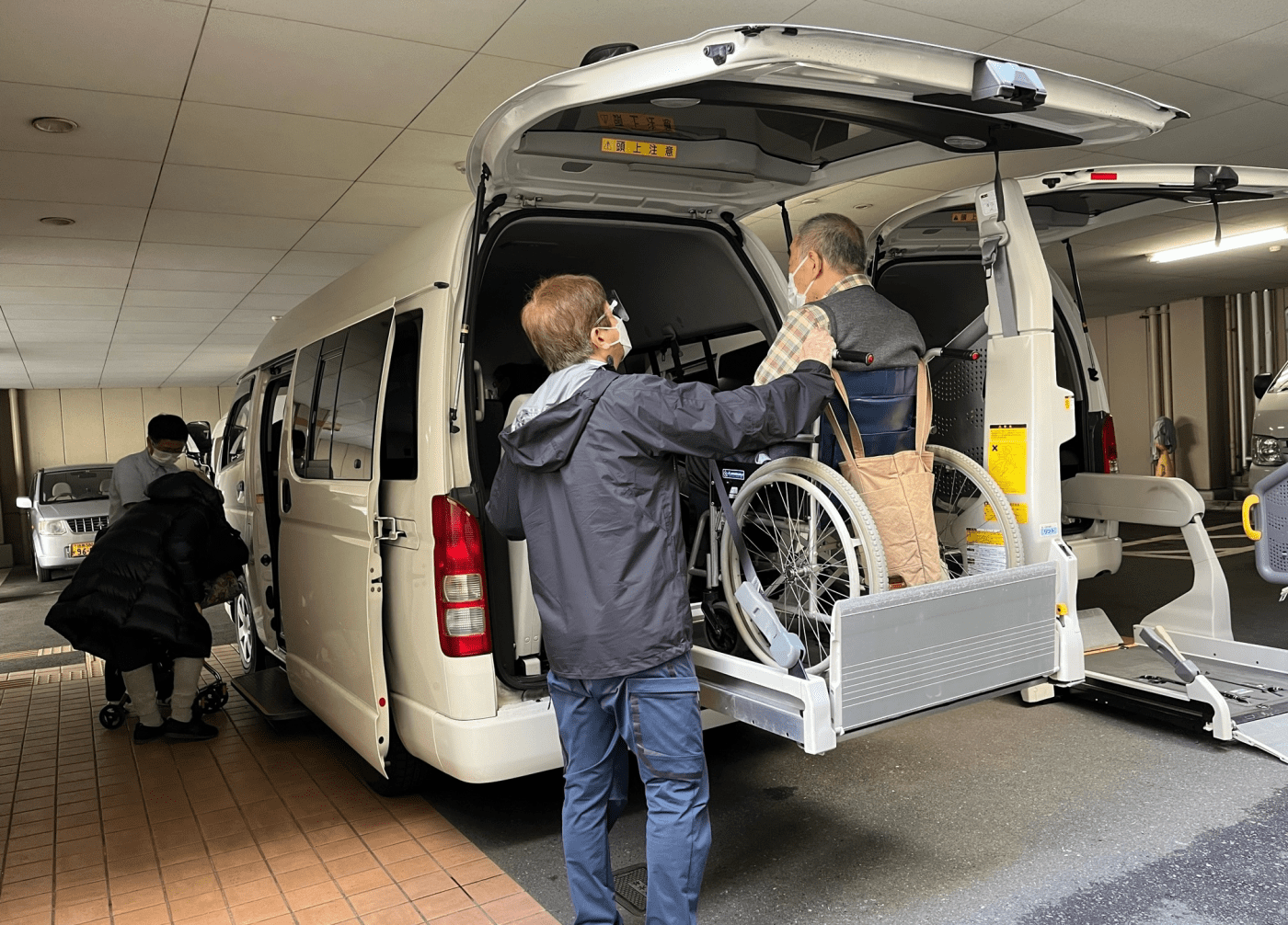 伊月病院 デイケアセンター 伊月病院 デイケアセンター